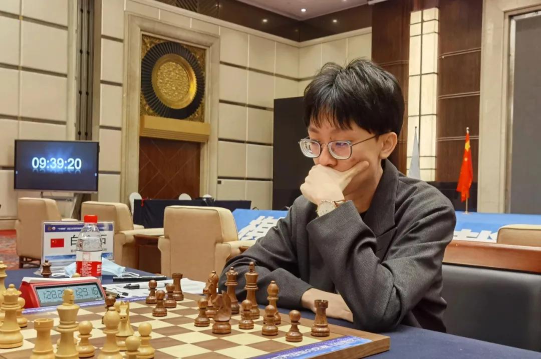 国际象棋世界杯盛况连连，精彩瞬间不容错过！